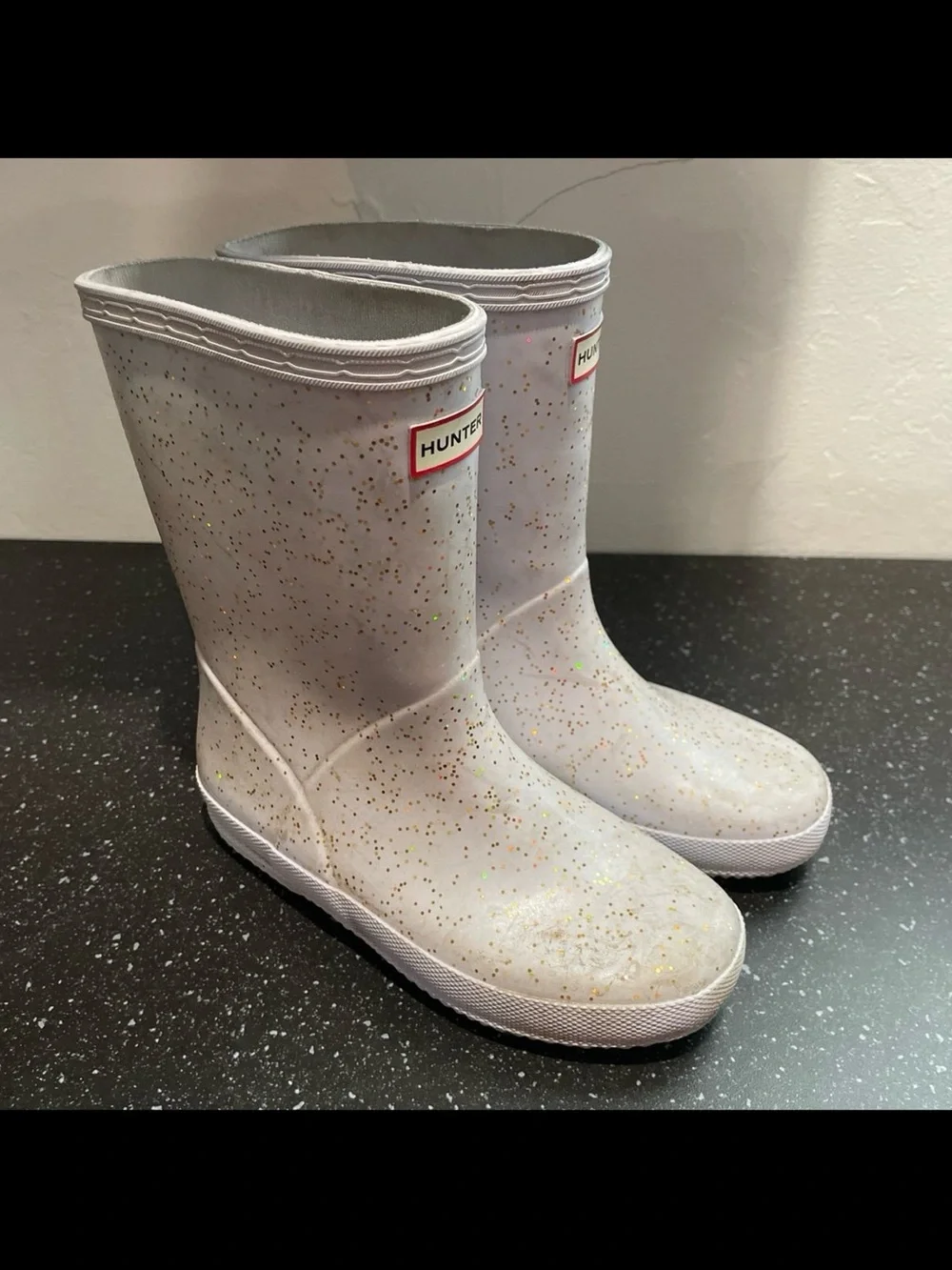 Hunter kids first classic rain boots with glitter finish size 1